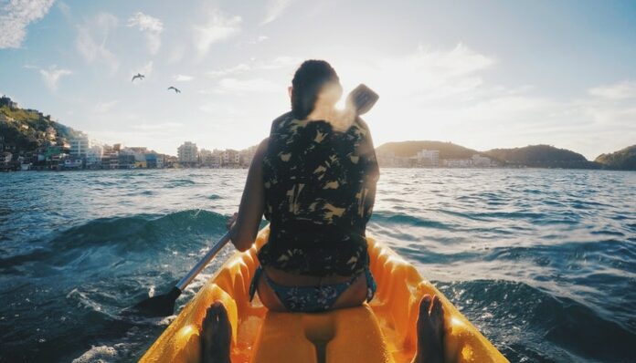 date-ideas-canoe
