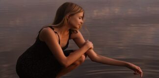 12 Steps To Finding Love Again After Having Your Heart Broken