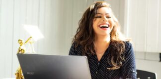 8 Powerful Ways To Make Work Your Happy Place work
