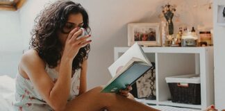 7 Ways Reading Can Actually Improve Your Health