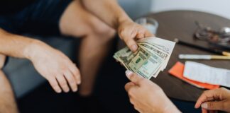 Gen Z finances money sharing