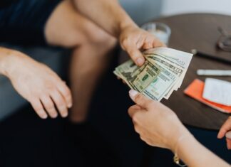 Gen Z finances money sharing