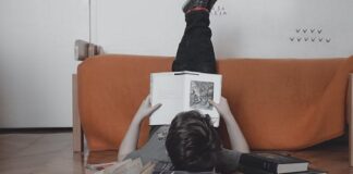 4 Ways You Should Celebrate National Read A Book Day