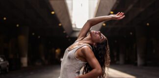 4 Simple Steps To Being Alone Without Feeling Uncomfortable
