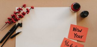 Why I’m Sending Happy New Year’s Cards (And You Should, Too)