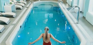5 Ways Investing In A Swimming Pool Improves Your Life