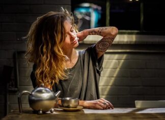 How To Go Back To The Basics When You Feel Overwhelmed With Stress