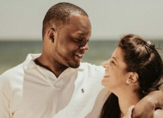 Back In The Dating Game: 8 Dating Tips For People Over 50