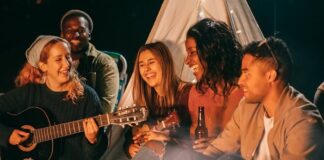 6 Things To Do When You Don’t Like Your Partner’s Friends