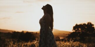 6 Easy Ways To Start Loving Your Body, Right Now body-woman