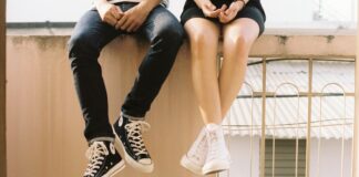 What Is ‘Creeping Normality’ & How It Affects Even The Healthiest Relationships?