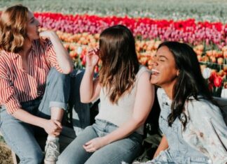 What Does It Truly Mean To Live In the Moment?