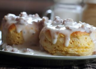 biscuits-and-gravy