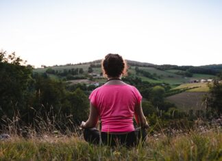 meditating-manifesting