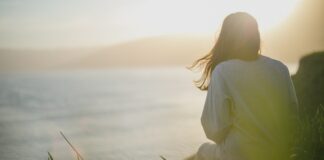 7 Signs You’re Being Quietly Abused (And Don’t Even Know It) woman-quiet-abuse