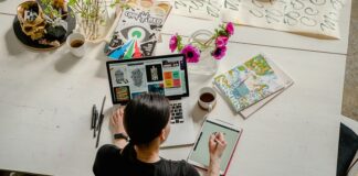 5 Creative And Artistic Jobs For An INTP intp-job