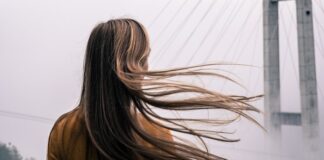 7 Ways To Casually Spice Up Your Hair