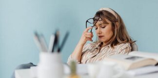 5 Signs You Need To Take A Mental Health Day From Work