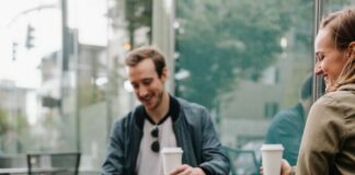 6 First Date Questions That Won’t Bore Or Scare Him Away