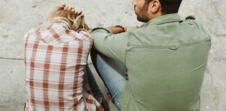 5 Reasons You Feel Trapped In The Relationship You Once Thought Was Perfect Trapped Relationship