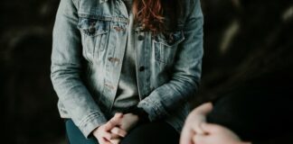 How To Effectively Talk Politics With Oppositional Family Members politics