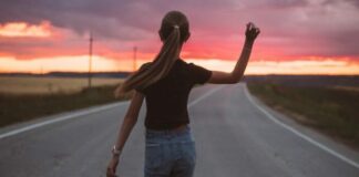 Are You Still In Love With Your First Love? Here Are 8 Ways To Move On