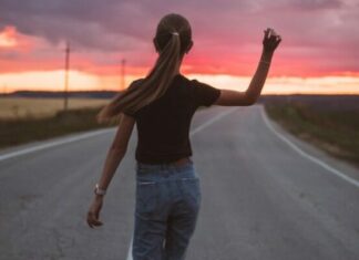 Are You Still In Love With Your First Love? Here Are 8 Ways To Move On