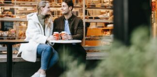 A 5-Step Beginner’s Guide To Establishing A Casual Relationship Couple on Casual Date for Casual Relationship