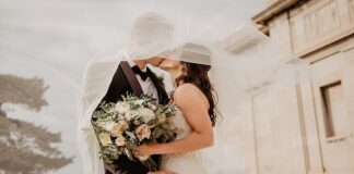 3 Ways To Cope When You Realize You Pretty Much Married Your Mother