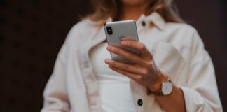 5 Effective Ways To Do A Social Media Detox social-media-detox