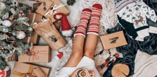 7 Sweet Christmas Carols From Our Childhood