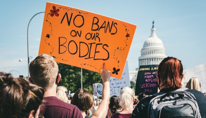 gayatri-malhotra-FidV70goOxg-unsplash feminism