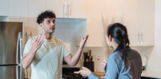 What To Remember If You’re In Love With A Man Who’s Depressed Man Who's Depressed Talking to Girlfriend