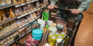 Why Millions of Americans Can’t Simply ‘Eat Healthy Food’ healthy food