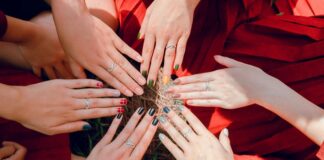 10 OPI Nail Colors You Need To Try This Summer