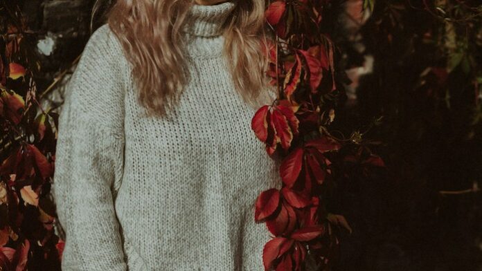 eugene-chystiakov-FDuUaF4Fhqg-unsplash fall-fashion
