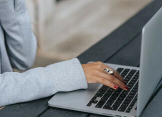 How AI Revolutionized My Work As A Lawyer Using AI to enhance work
