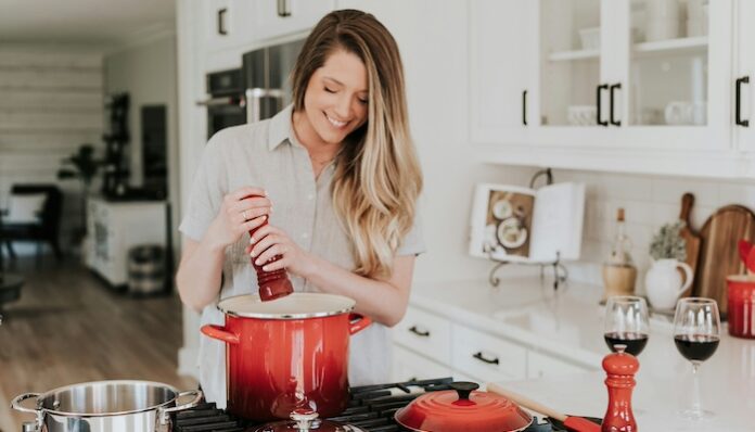 becca-tapert-RjmGzTg4_mw-unsplash
