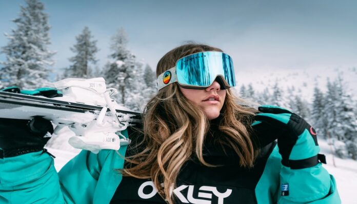 karsten-winegeart-7rt-t_ludz4- skiing