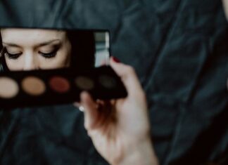 5 Signs That You Have Imposter Syndrome