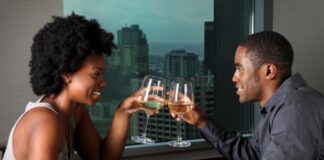 Couple on a Date After Woman Lost Husband