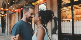 Couple Who Met Online Getting Married