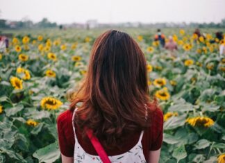 The Art Of Being Alone Without Feeling Lonely