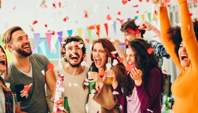 Party on a Budget Friends Throwing a Party
