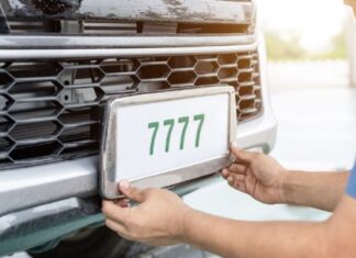 From Status To Profit: Why Private Plates Are Turning Into A Smart Investment Strategy Installing Vanity Plate on Car