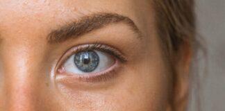 LASIK: How Choosing The Right Eye Doctor Changed My Life