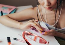 5 Budgeting Hacks For The Broke Makeup Lover