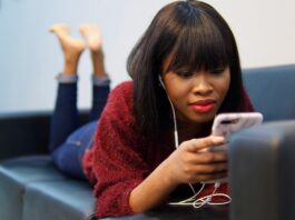 Why You Should Give Audiobooks A Try