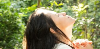 5 Small Self-Care Habits That Will Fit in Your Busy Schedule self-care