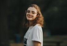 Why Confidence Is More Attractive Than Perfection